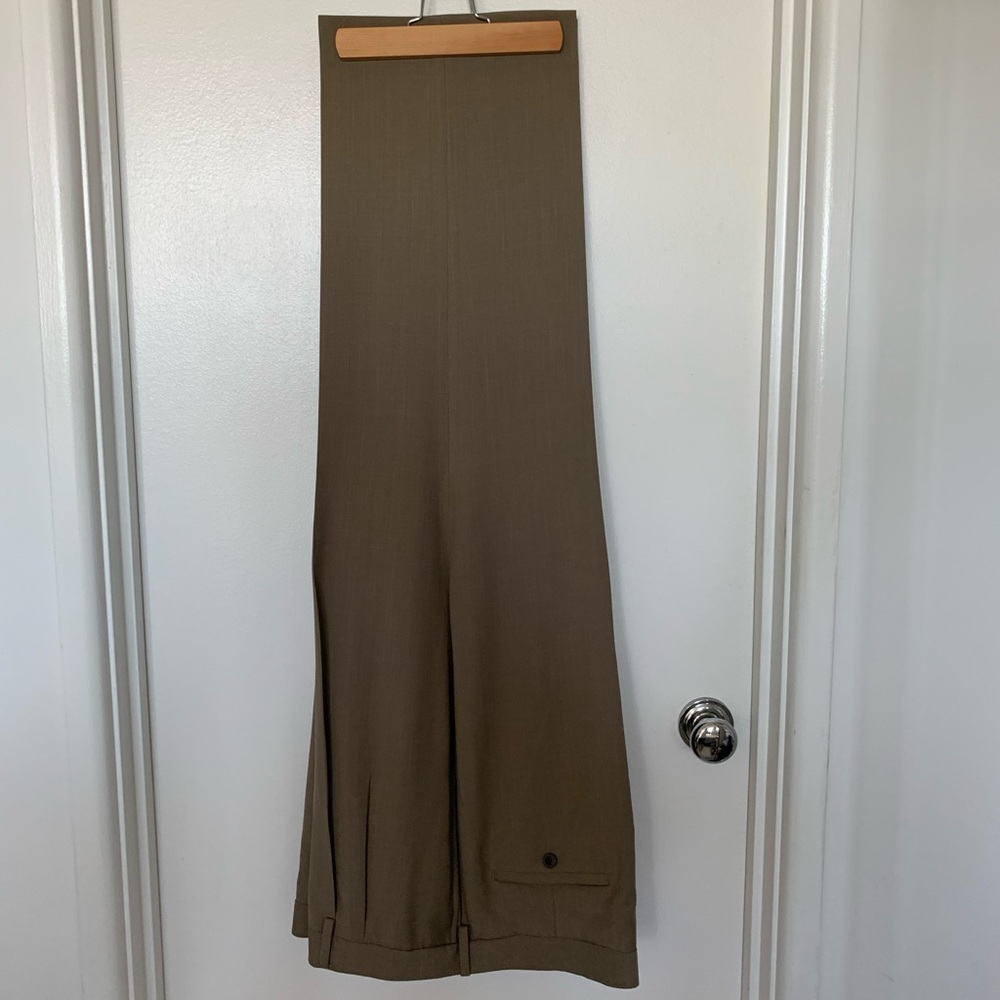 BIG MENS Haggar Repreve Dress Pant W44 L28 LIKE NEW